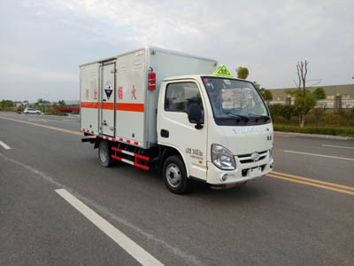 大力牌DLQ5030XFWSH型腐蝕性物品廂式運(yùn)輸車(chē)